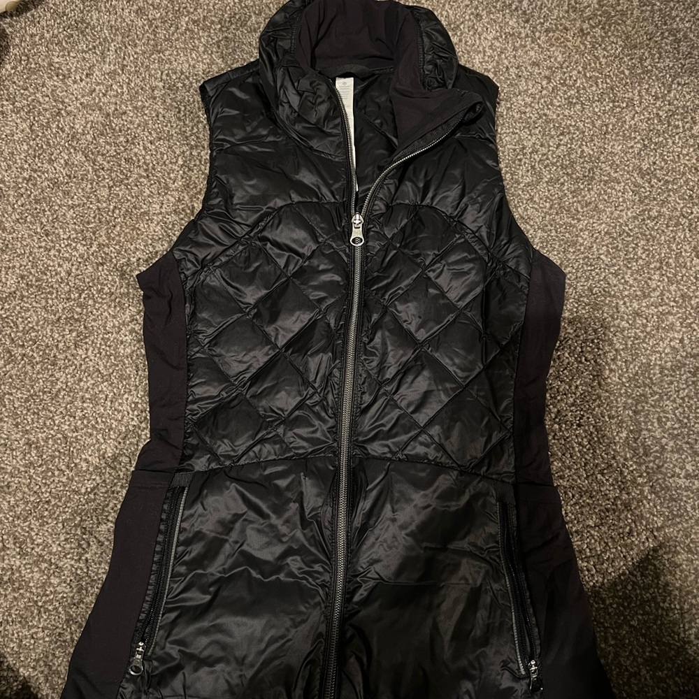 lululemon black vest